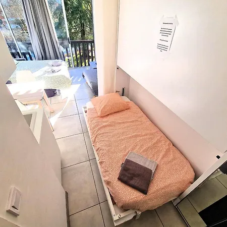 Lumineux Avec Vue Sur Le Massif Du Mont-blanc